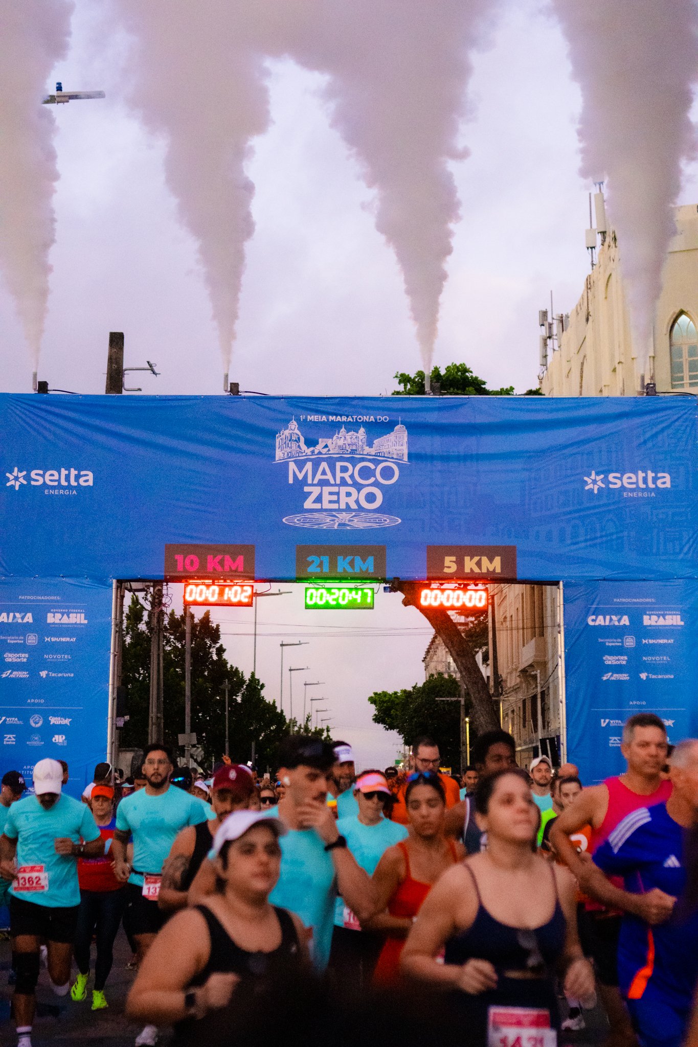 Pelotão da corrida em movimento